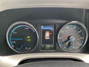 TOYOTA RAV4 2.5 Vvt-I Hybrid Icon Tech Tss 5Dr Cvt 2Wd
