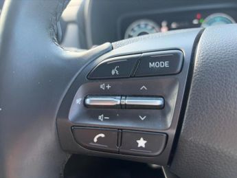 HYUNDAI KONA 1.6 H-Gdi Premium Suv 5Dr Petrol Hybrid Dct Euro 6 (S/S) (141 Ps