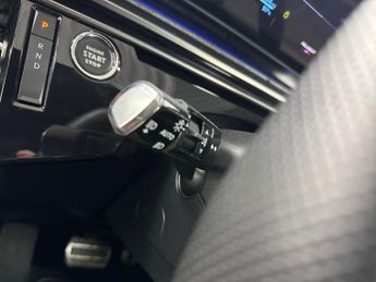 PEUGEOT 5008 73Kwh Gt Suv 5Dr Electric Auto (210 Ps)
