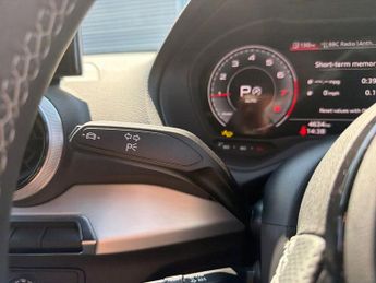 AUDI Q2 35 Tfsi Black Edition 5Dr S Tronic