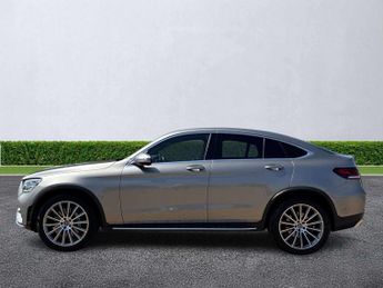 MERCEDES-BENZ GLC COUPE Glc 300 4Matic Amg Line Premium 5Dr 9G-Tronic