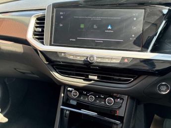 VAUXHALL GRANDLAND 1.2 Hybrid [136] Ultimate 5Dr E-Dct6