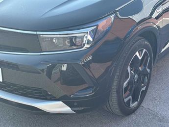 VAUXHALL GRANDLAND 1.2 Hybrid [136] Ultimate 5Dr E-Dct6
