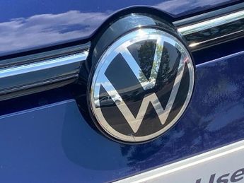VOLKSWAGEN GOLF 2.0 Tdi R-Line Hatchback 5Dr Diesel Dsg Euro 6 (S/S) (150 Ps)