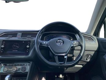 VOLKSWAGEN TIGUAN 1.5 Tsi Evo Sel Suv 5Dr Petrol Dsg Euro 6 (S/S) (150 Ps)