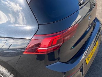 VOLKSWAGEN GOLF 1.5 Etsi Mhev R-Line Hatchback 5Dr Petrol Hybrid Dsg Euro 6 (S/S