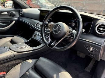 MERCEDES-BENZ E CLASS E220D 200 Amg Line Premium 5Dr 9G-Tronic