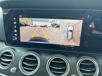 MERCEDES-BENZ E CLASS E220D 200 Amg Line Premium 5Dr 9G-Tronic