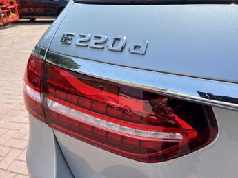 MERCEDES-BENZ E CLASS E220D 200 Amg Line Premium 5Dr 9G-Tronic