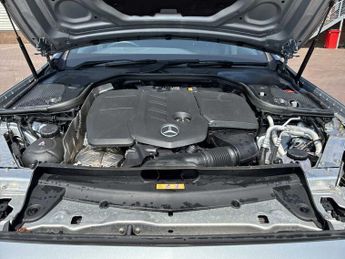 MERCEDES-BENZ E CLASS E220D 200 Amg Line Premium 5Dr 9G-Tronic