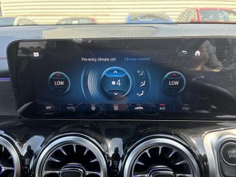MERCEDES-BENZ EQB Eqb 350 4M 215Kw Amg Line Premium 66.5Kwh 5Dr Auto