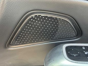 MERCEDES-BENZ E CLASS E200 Amg Line 4Dr 9G-Tronic