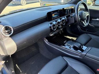 MERCEDES-BENZ A CLASS A180 Sport 5Dr Auto