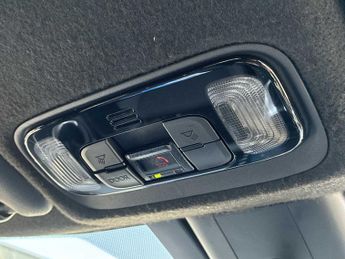 TOYOTA YARIS CROSS 1.5 Hybrid Design 5Dr Cvt