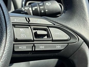 TOYOTA YARIS CROSS 1.5 Hybrid Design 5Dr Cvt
