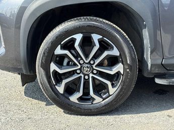 TOYOTA YARIS CROSS 1.5 Hybrid Design 5Dr Cvt