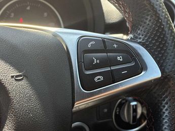 MERCEDES-BENZ B CLASS B200D Amg Line Premium 5Dr Auto