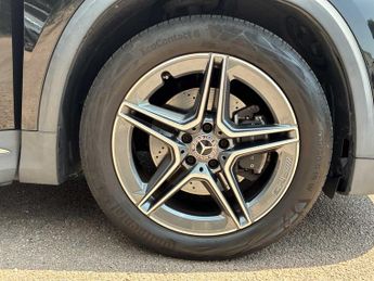 MERCEDES-BENZ GLA Gla 200 Amg Line Executive 5Dr Auto