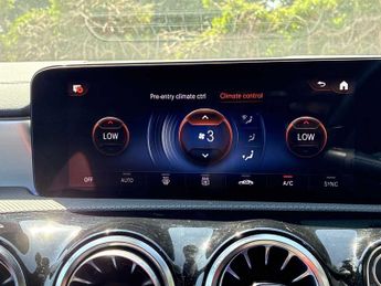 MERCEDES-BENZ CLA Cla 250E Amg Line Premium 5Dr Tip Auto
