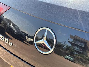 MERCEDES-BENZ CLA Cla 250E Amg Line Premium 5Dr Tip Auto