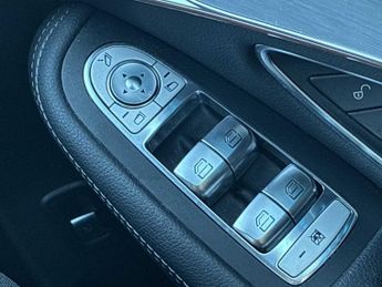 MERCEDES-BENZ EQC Eqc 400 300Kw Sport 80Kwh 5Dr Auto
