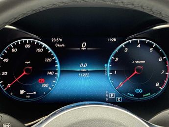 MERCEDES-BENZ GLC Glc 300 4Matic Amg Line Premium 5Dr 9G-Tronic