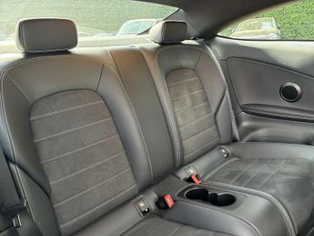 MERCEDES-BENZ C CLASS C300D Amg Line 2Dr 9G-Tronic