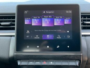 RENAULT CAPTUR 1.6 E-Tech Full Hybrid 145 Evolution 5Dr Auto