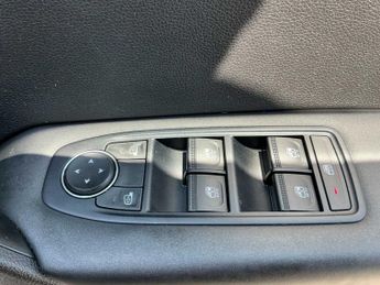 RENAULT CAPTUR 1.6 E-Tech Full Hybrid 145 Evolution 5Dr Auto