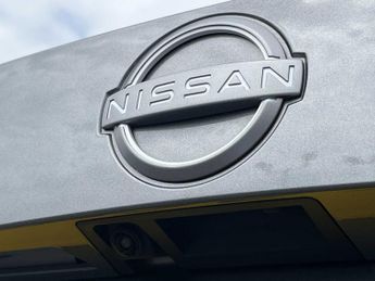 NISSAN JUKE 1.0 Dig-T N-Connecta 5Dr Dct