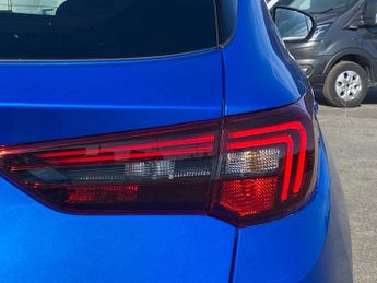 VAUXHALL GRANDLAND 1.6 Plug-In Hybrid Ultimate 5Dr Auto