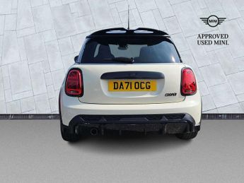 MINI HATCHBACK 1.5 Cooper Sport 3Dr Auto