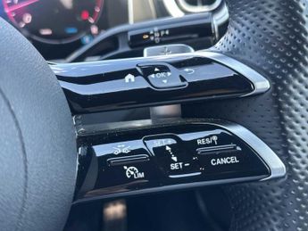 MERCEDES-BENZ C CLASS C200 Amg Line 4Dr 9G-Tronic