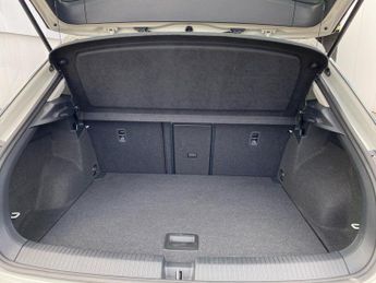 VOLKSWAGEN T-ROC 1.5 Tsi Style Suv 5Dr Petrol Dsg Euro 6 (S/S) (150 Ps)