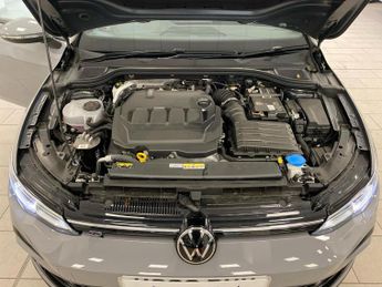 VOLKSWAGEN GOLF 2.0 Tdi R-Line Hatchback 5Dr Diesel Dsg Euro 6 (S/S) (150 Ps)