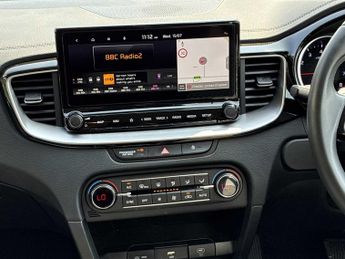 KIA XCEED 1.0T Gdi Isg 113 Pure 5Dr Dct