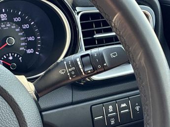 KIA XCEED 1.0T Gdi Isg 113 Pure 5Dr Dct