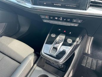 AUDI Q4 40 S Line Suv 5Dr Electric Auto 82Kwh (204 Ps)