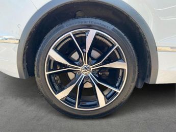 VOLKSWAGEN TIGUAN 1.5 Tsi R-Line Suv 5Dr Petrol Dsg Euro 6 (S/S) (150 Ps)