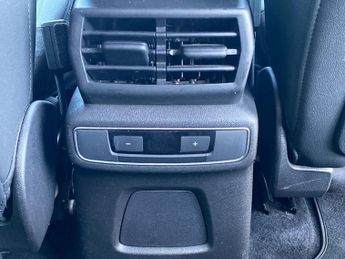 AUDI Q4 150Kw 40 82Kwh S Line 5Dr Auto