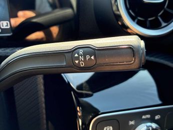MERCEDES-BENZ A CLASS A180D Se 5Dr Auto