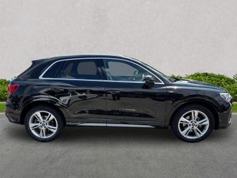 AUDI Q3 1.5 Tfsi Cod 35 S Line Suv 5Dr Petrol S Tronic Euro 6 (S/S) (150