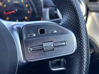 MERCEDES-BENZ CLA Cla 200 Amg Line Premium 5Dr Tip Auto