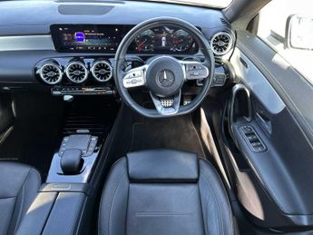 MERCEDES-BENZ CLA Cla 200 Amg Line Premium 5Dr Tip Auto