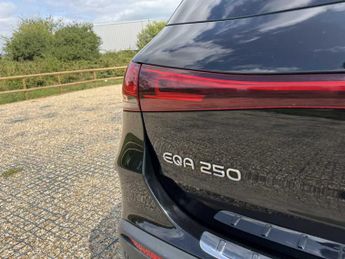 MERCEDES-BENZ EQA Eqa 250 140Kw Amg Line 66.5Kwh 5Dr Auto
