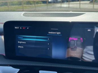 MERCEDES-BENZ CLA Cla 180 Amg Line Executive 4Dr Tip Auto