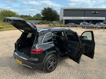 MERCEDES-BENZ EQB Eqb 300 4Matic 168Kw Amg Line 66.5Kwh 5Dr Auto
