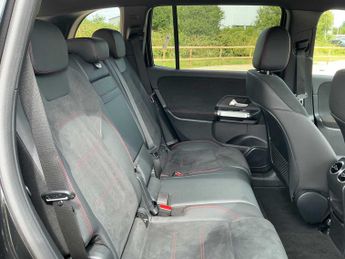 MERCEDES-BENZ EQB Eqb 300 4Matic 168Kw Amg Line 66.5Kwh 5Dr Auto