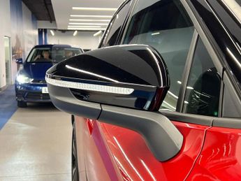 VOLKSWAGEN ID.4 Pro 77Kwh Black Edition Suv 5Dr Electric Auto (286 Ps)