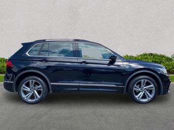 VOLKSWAGEN TIGUAN 1.5 Tsi R-Line Edition Suv 5Dr Petrol Dsg Euro 6 (S/S) (150 Ps)